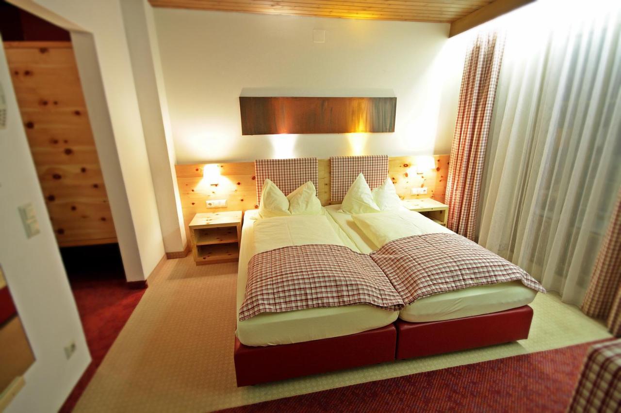 Hotel-Restaurant Forellenhof Puchberg am Schneeberg Ngoại thất bức ảnh